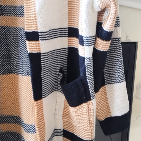 SHEIN Privé Women's Plaid Double Pockets Cardigan With Open Front - Picture 11 of 16